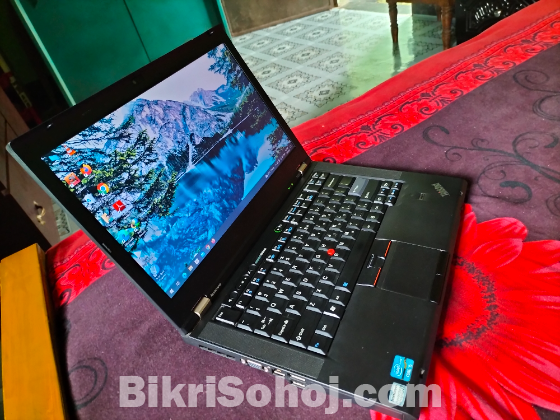 Lenovo Think Pad